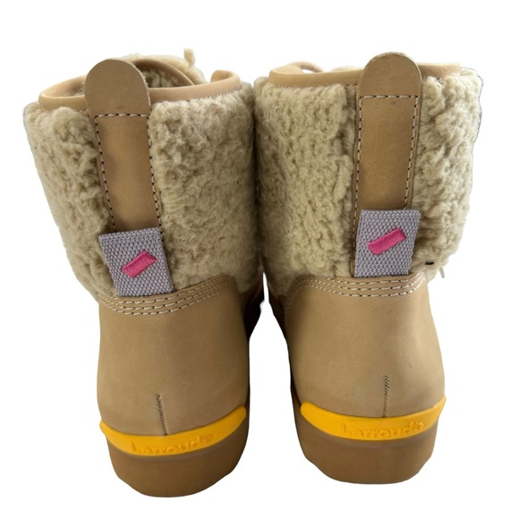 Larroude Vail Faux Fur Waterproof Boots Women’s Size 9 - Picture 8 of 16